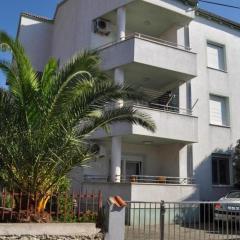 Apartments with a parking space Biograd na Moru, Biograd - 23695