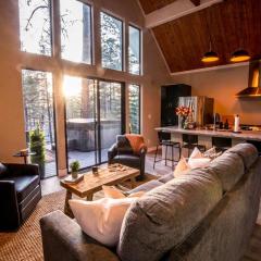 Aspen Chalet Hot Tub, Fire Pit, Games,1-Acre