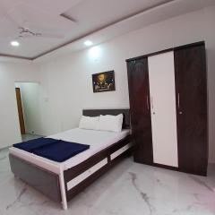 Shree Shivalay guest house