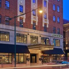 Le Meridien Indianapolis