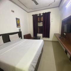 Hotel Prashant Palace