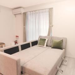 Direct to Namba, Umeda ,Airport! New house!3mins to subway!