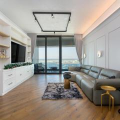 2BR Jumeirah Gate 1, Marina Skyline View