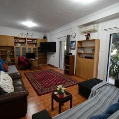 Cozy Apartment in Nea Kypseli!