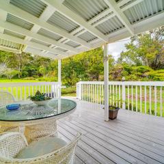 7 Mi to Volcanoes NP Serene Cottage with Deck!