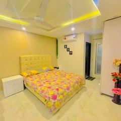 2 Bedroom Luxury Apartment in Bahria Town Phase 8