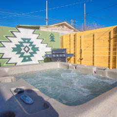 Sage Suite at ArnoTriplex! Hot Tub and Pet Friendly!