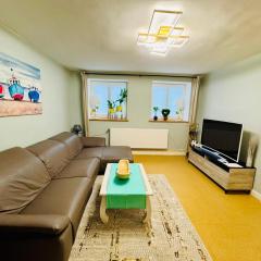 Moderne Ferienwohnung in Kiel-Holtenau, Strandnähe, 2 Zimmer, voll ausgestattet, gute Anbindung