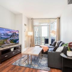 Executive 2BR 2BATH Condo with Lakeview Steps from SQ1