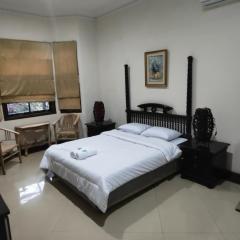 Tirto 27 homestay