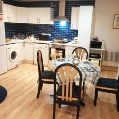 DooVan Wexford Central Holiday Apartment!