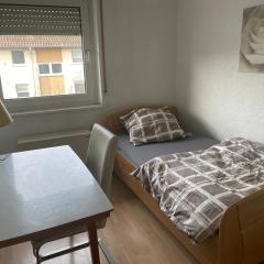 Room with balcony, 5min to main train station