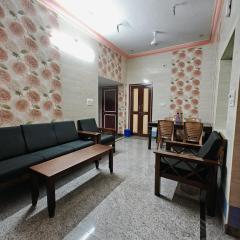 AC HOMESTAY NEAR CMC AND RAILWAY STATION 2BHK and 3 BHK