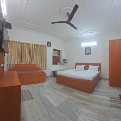 Private Apartment in Hare krishna orchid