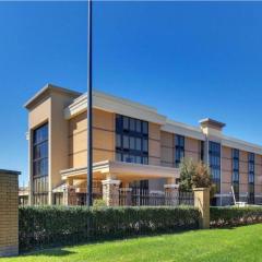 Heritage Inn Suites Houston Sugar Land, Trademark by Wyndham