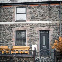 Snowdonia Quarryman cottage