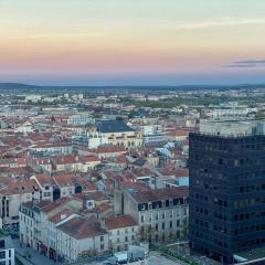 Le Panoramik Nancy gare, option parking, balcon