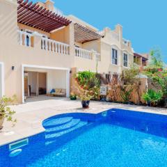 5br Vacation Villa with Private Pool