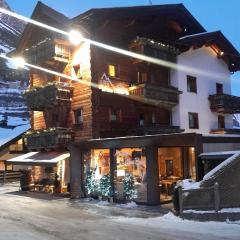 Alpen Hotel Chalet