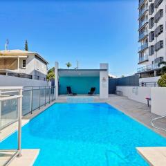 Spacious Apartment in the Heart of Cotton Tree