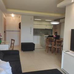 Belo Apartamento c/ Churrasqueira em PoA RPS0460