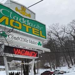 Claddagh Motel & Suites