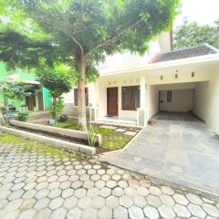 De Monjali Homestay Jogja