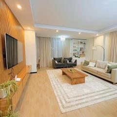 Luxurious Apartment spacious & Elegant retreat