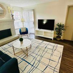 Trendy 1BR in SoLa Steps from Downtown