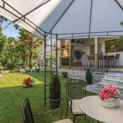 Awesome Home In Rovinj With Kitchen