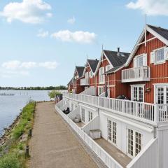 Beautiful Apartment In Gråsten With Sauna