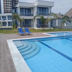 One bedroom Beachfront nyali