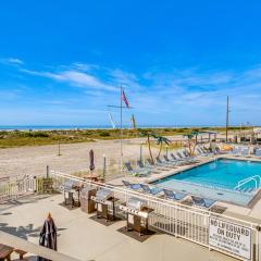 Walk to Shore Wildwood Crest Studio with Pool View!