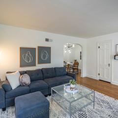 Stylish Louisville Apt Near Downtown & Parking