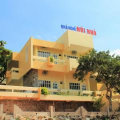 Nui Nho Motel