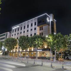 Hound Hotel DaeGu