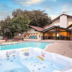 Sleeps 16 Private Pool Sport Court Hot Tub Arcade