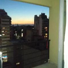 Hermoso monoambiente con balcon en las Cañitas