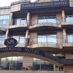 Super Paradise Hotel