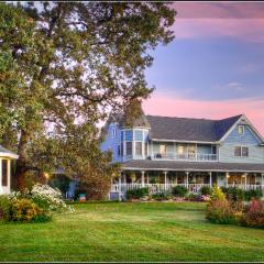 Blue Mountain Mist Country Inn