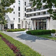 Private Apartments in White Rock Castle