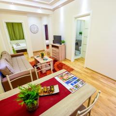 Apartment Sweet House Politika