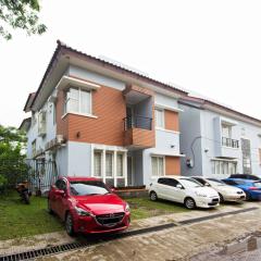 RedDoorz Plus near Siloam Karawaci