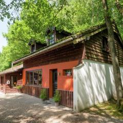 Modern Holiday Home in Waimes near Lake