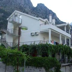 Apartments Dakovic