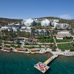 Bodrum Holiday Resort & Spa