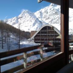 Panorama apartment in Cervinia