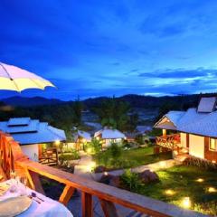 Pai Love & Baan Chonphao Resort