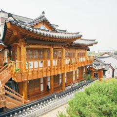 Laon Hanok Gguljam