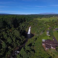 The Inn at Kulaniapia Falls